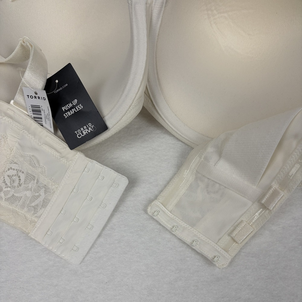 Torrid Curve Push-Up Strapless Bra 40DDD Cloud Dancer Ivory Lace Trim NWT - Picture 7 of 9